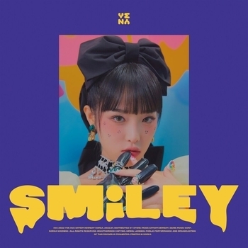 Yena - Before Anyone Else (ˣ‿ˣ (Smiley) 2022)