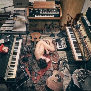 Альбом Заброшка Pianoбой