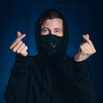 Alan Walker - Sing Me To Sleep (8D Audio 2019)