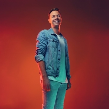 Sam Feldt, Conor Maynard - In Pieces Again