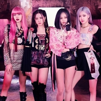 Артист Blackpink