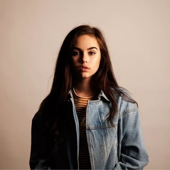 Maggie Lindemann (Мэгги Линдеманн)