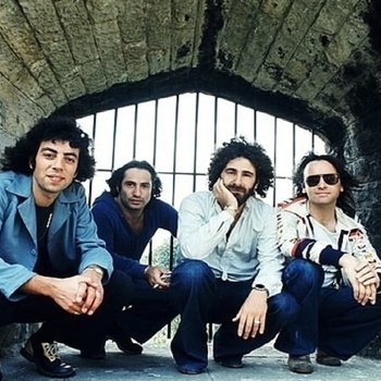 10cc - I'm Not In Love