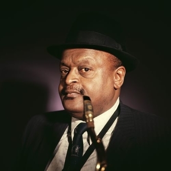 Ben Webster - Blue Moon (Romantic Saxophone)