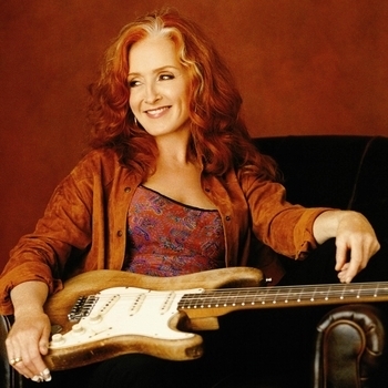 Bonnie Raitt - Something's Got a Hold of My Heart (Новинки 2022)