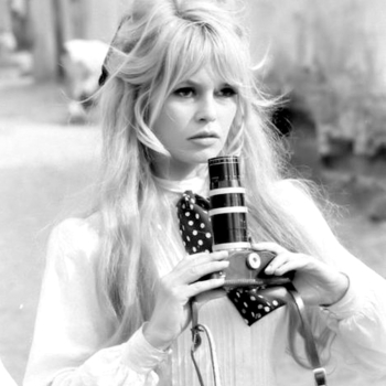 Brigitte Bardot - Ce n'est pas vrai (Francia 2014)