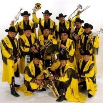Banda Machos - Besame Mucho