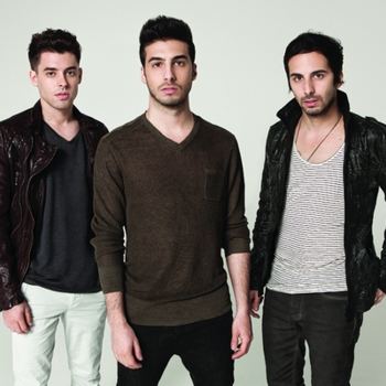 Cash Cash feat. Fitz of Fitz and The Tantrums - Broken Drum (Original Mix)