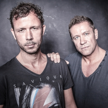 Cosmic Gate feat. Emma Hewitt - Not Enough Time
