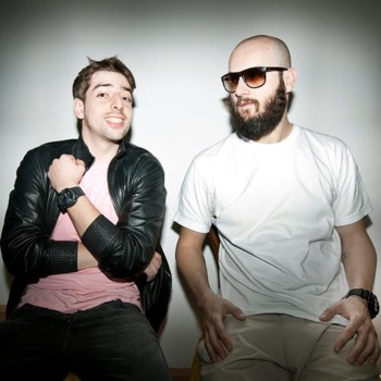 AC/DC - Thunderstruck (Crookers Remix)