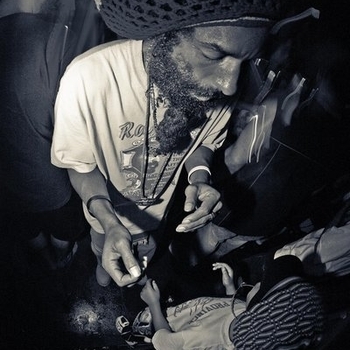 Congo Natty - Make A Joyful Noise