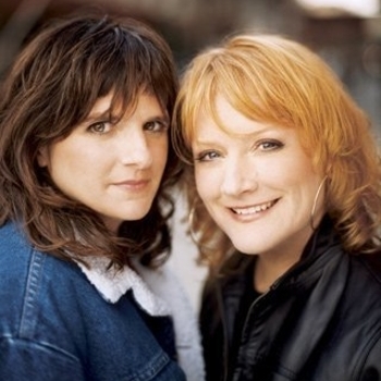 Indigo Girls - Free In You