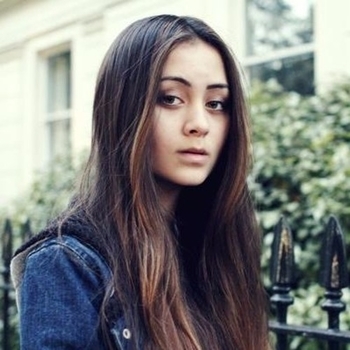 Jasmine Thompson - Old Friends (Jonas Blue Remix) (Wonderland EP 2017)
