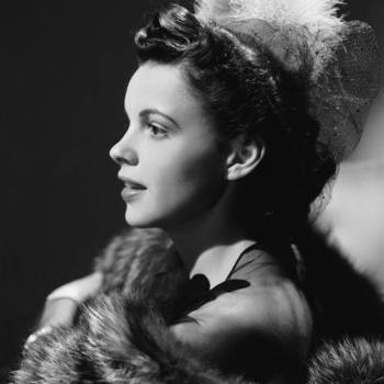 Judy Garland - Get Happy (Саундтрек из сериала "Доктор Хаус / House, M.D.") (Сезон 7)