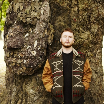 Julio Bashmore and J'Danna - Rhythm Of Auld