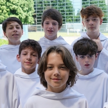 Libera and Robert Prizeman - O Holy Night (2011)