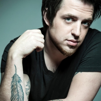 Lee DeWyze - Don't Be Afraid (мелодия из сериала Царство / Reign 1 сезон)