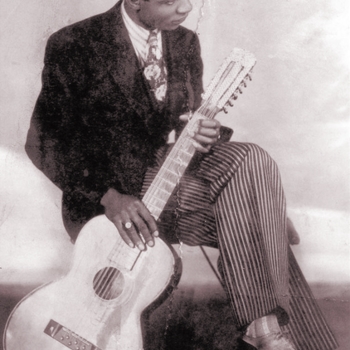 Lonnie Johnson - Tomorrow Night (Мелодия из фильма "Остров проклятых / Shutter Island")