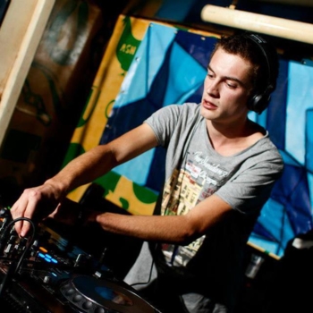 Maduk feat Alice Gasson - Nothing More (Never Give Up 2016)