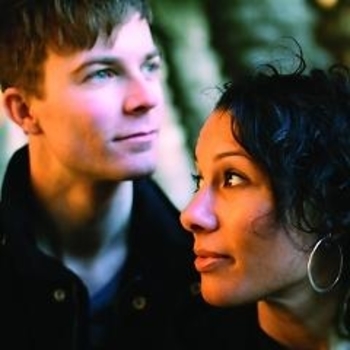Matt and Kim - Hey Now