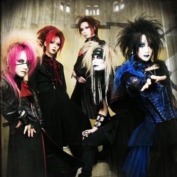 Moi dix Mois - Pendulum (D+Sect 2010)