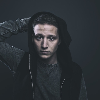 Nf feat Mikayla Sippel - Chasing (Demo) (2020) (Demo)