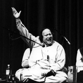 Nusrat Fateh Ali Khan - Hzarat Khwaja Sangh Kheliye Dhamar