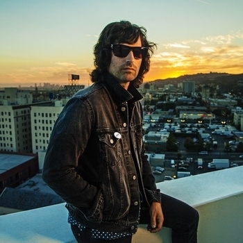 Pete Yorn - The Man (Саундтрек из сериала "Клиника / Scrubs") (Сезон 7) (Серия 5)