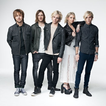R5 - Love Me Like That (Louder 2013)