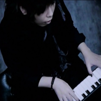Hatsune Miku - Love Is War