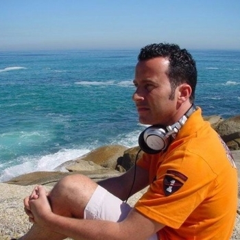 X-Bass - Ron Van Den Beuken - sunset(X-Bass remix)