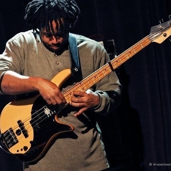 Victor Wooten - Me & My Bass Guitar