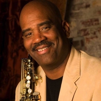 Walter Beasley - She Moves Me