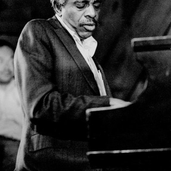 BARRY HARRIS feat. PEPPER MASHAY - Dive in the Pool (X-Union Mix)