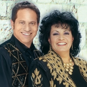 Barry & Batya Segal - Hava Nagila
