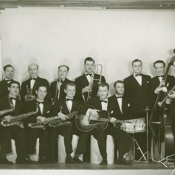 Bobby Hackett and His Orchestra - When Day Is Done