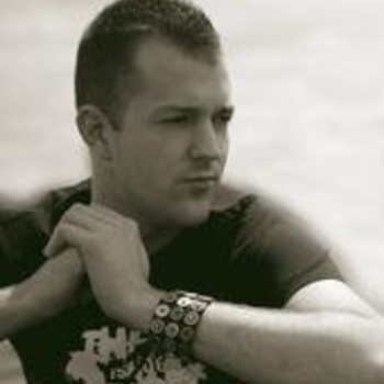 Brennan Heart and Blademasterz - Shape Of The Heart