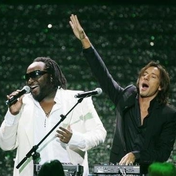 Bob Sinclar & Steve Edwards - World Hold On (Vintage Culture & Dubdogz Extended Mix)