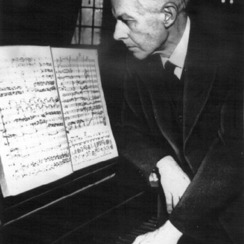 Bartok - Mikrokosmos, Sz. 107 {04} no. 128, Peasant Dance