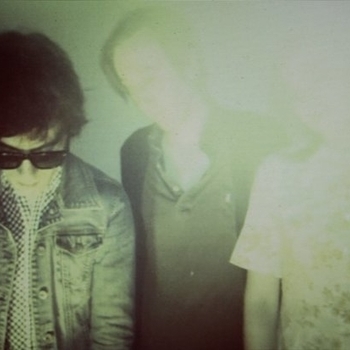 Burnt Ones - Gonna Listen To T Rex (All Night Long)