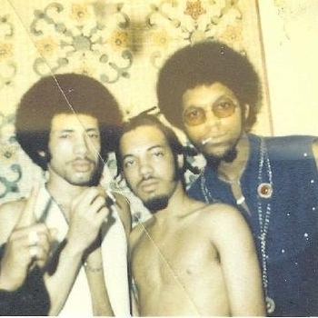 Black Merda - Cynthy-Ruth