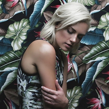 Chelsea Lankes - Home