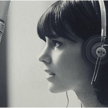 Chantal Goya - Mais en Attendant Maître Renard