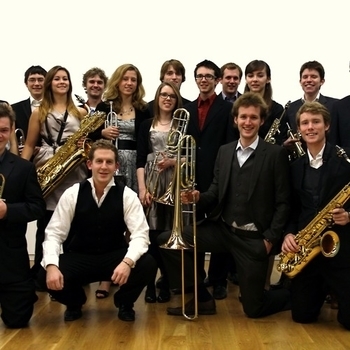 Cluck Band Orchestra - Le Jazz Hot