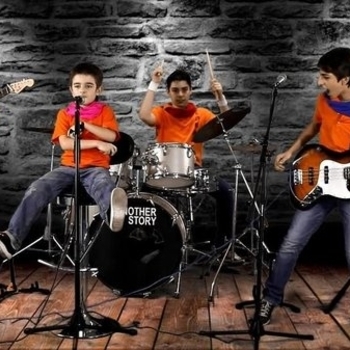 Compass Band - Sweetie Baby (Instrumental)