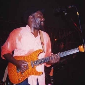 Alpha Blondy and Clinton Fearon - Together Again