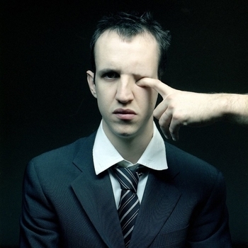Cosmo Vitelli and Sascha Funke - Botzaris