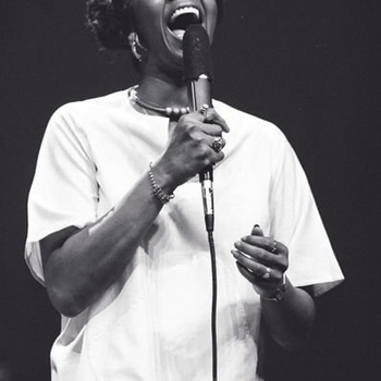 Cissy Houston - Somebody Should Have Told Me