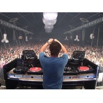 Jaybee - Shattered Dreams (Mike Candys & Jack Holiday Radio Edit)