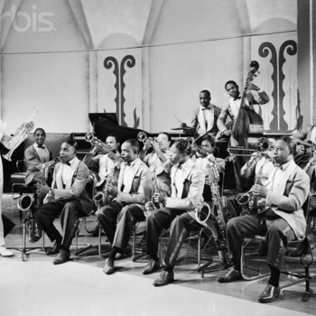 Erskine Hawkins And His Orchestra - Don't Cry, Baby
